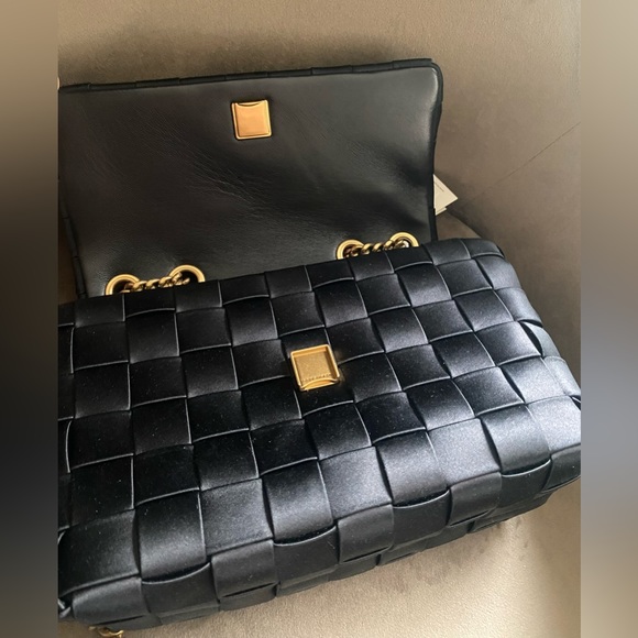 SOLD-Tory Burch new Kira satin convertible crossbody bag - Picture 4 of 8